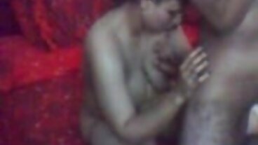 பியூர் மெச்சூரிலிருந்து அழகான லின்சி ரைடருடன் மில்ஃப் திரைப்படம்