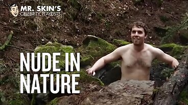 ஸ்கோர்லேண்டிலிருந்து கொம்பு டெலோட்டா பிரவுனுடன் நீண்ட கால்கள் முழங்குகின்றன